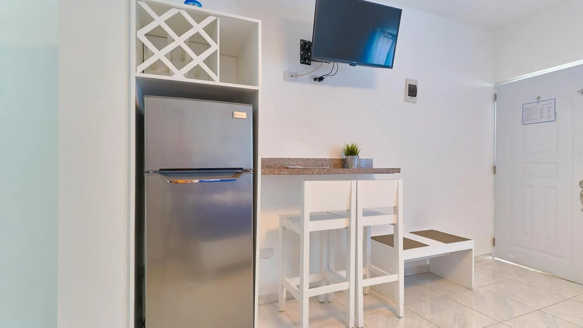 Costa Love Aparta Hotel Пунта-Кана 0*,  Доминиканская Республика